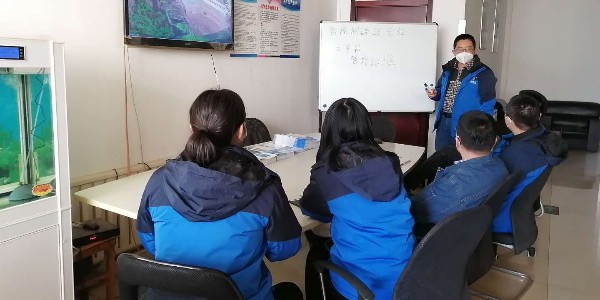 睿寂行空壓站云智控系統(tǒng)，培訓(xùn)進行中......