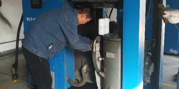 博萊特空壓機(jī)的日常保養(yǎng)方法，拿走不謝！