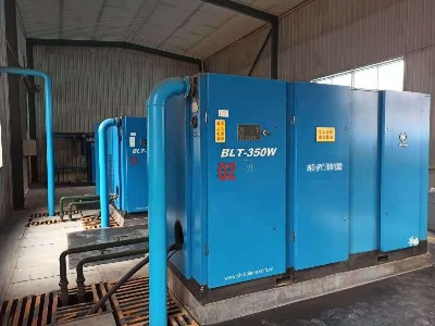 三臺(tái)10立方螺桿空壓機(jī)保養(yǎng)維護(hù)完成！