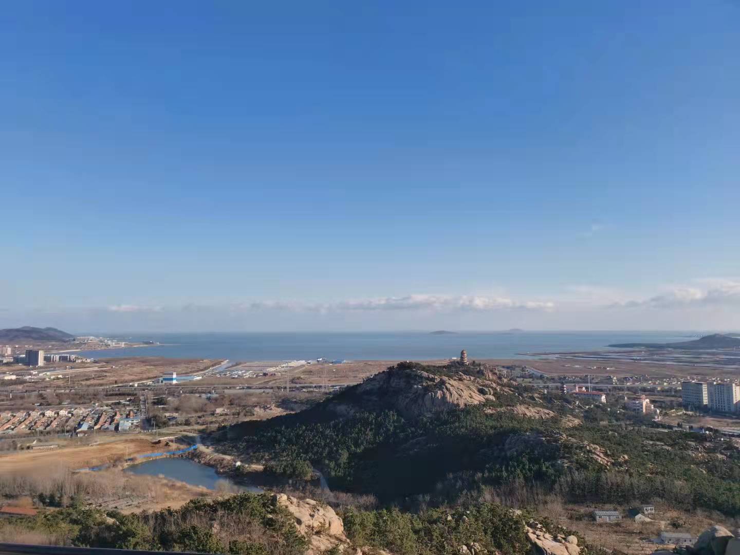 睿寂行空壓機(jī)團(tuán)建之即墨鶴山及溫泉游