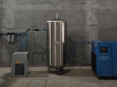 祝賀！青島某食品公司喜提三臺(tái)油冷永磁變頻螺桿空壓機(jī)